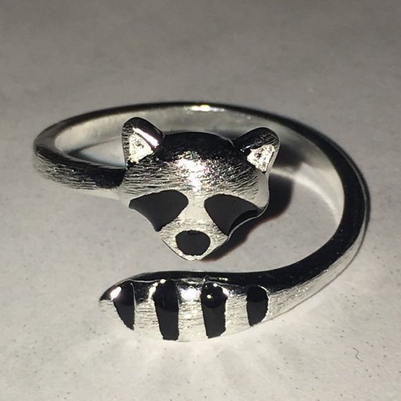racoon ring